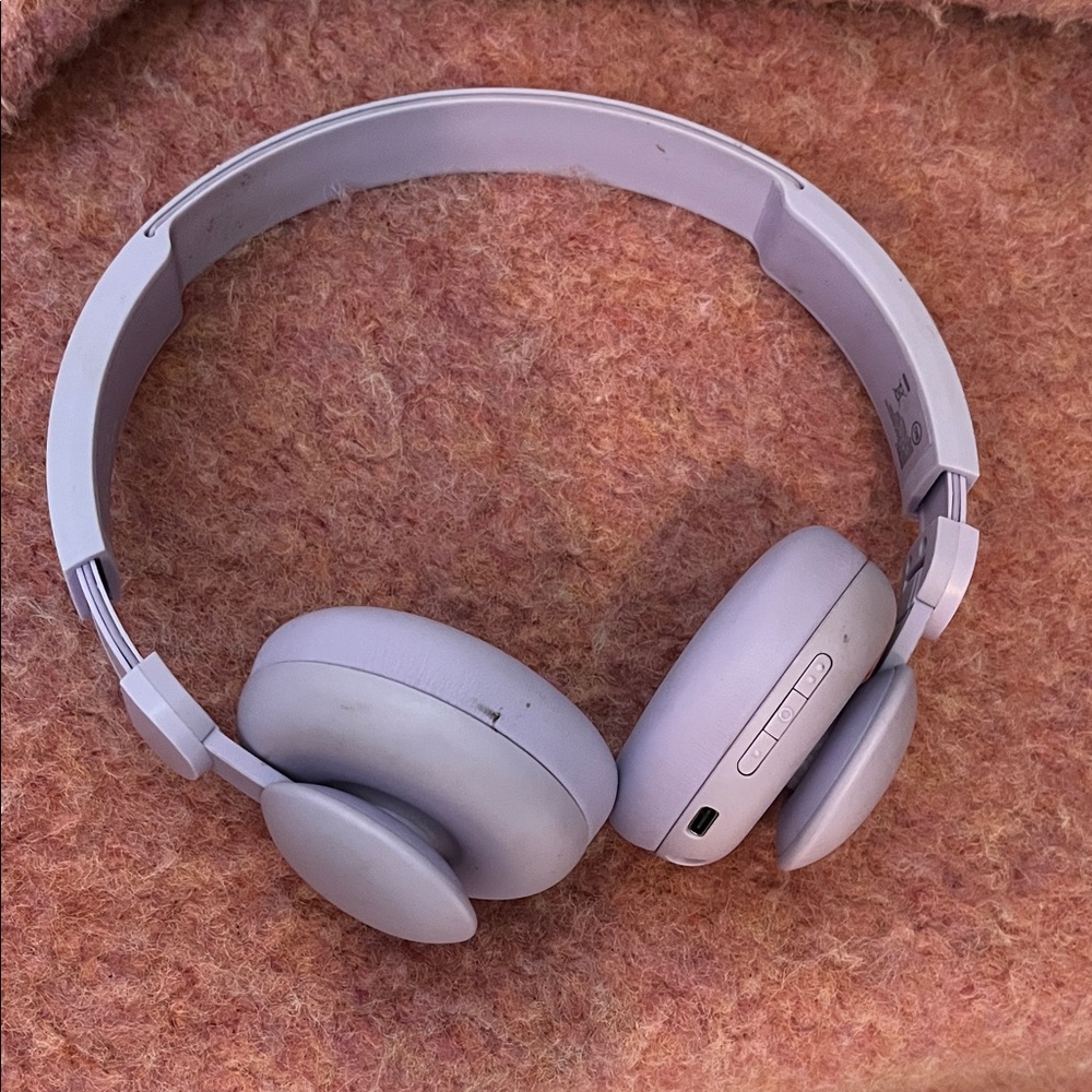 Wireless Over-Ear Headphones - Gray